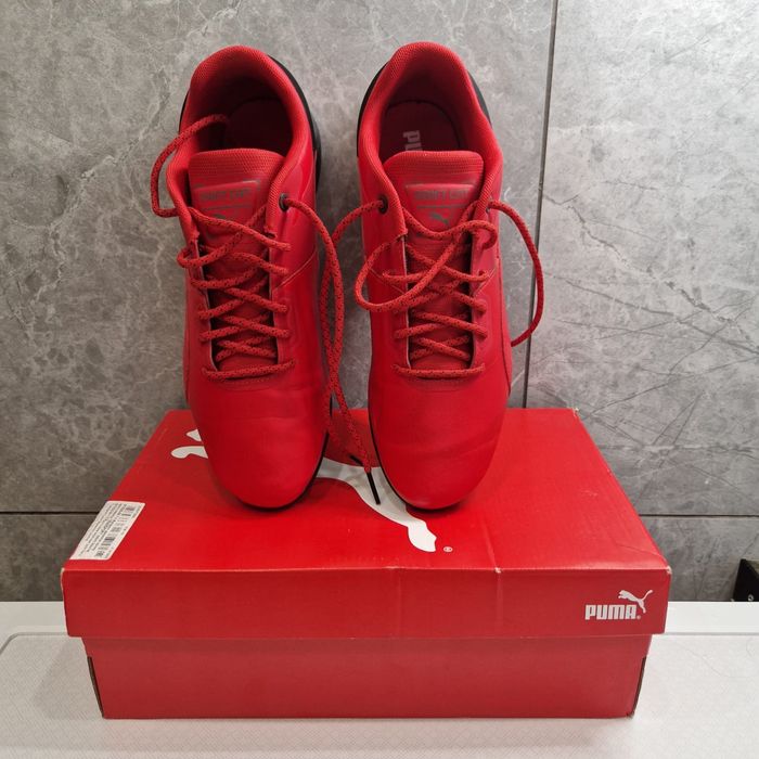 Продам новые кроссовки Puma