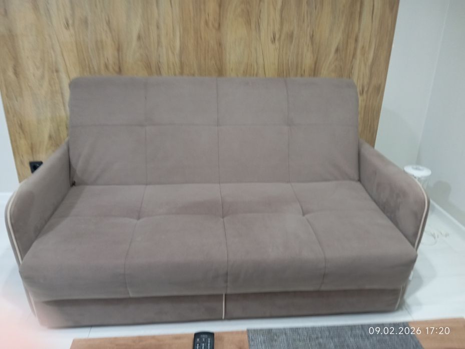 Мягкий диван для дома