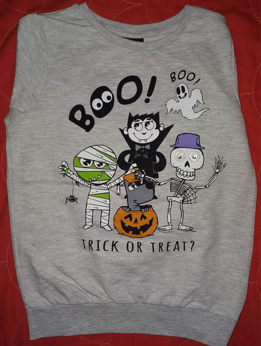 Lot bluzoane 6-7 ani