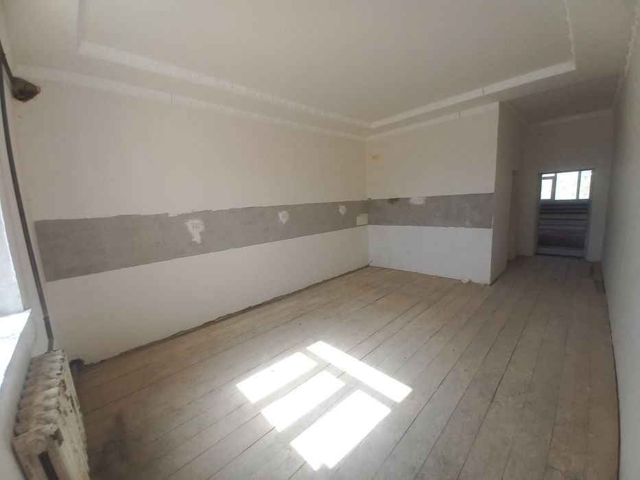 Уй      сатылади