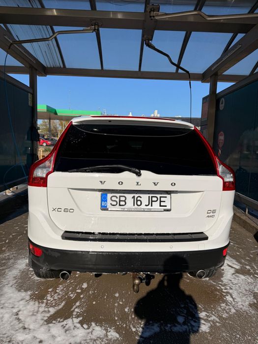 Masina Volvo xc 60