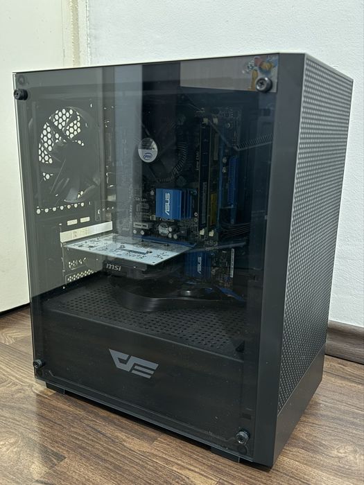 Unitate Desktop (PC) SSD+HDD, Windows 10