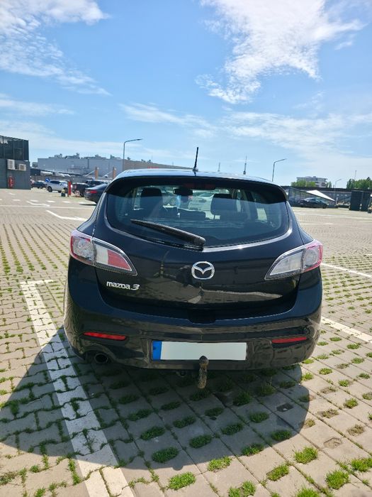 Mazda 3 1.6 benzina hatchback