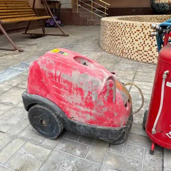 Avto moyka uchun kompressor, pena , plisos.