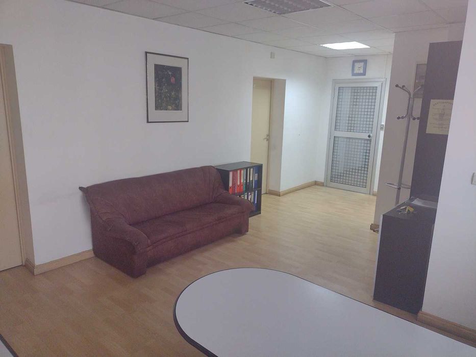 Дава се под наем Офис в София, Гео Милев - 115 кв.м за 1035 € - Снимка #6