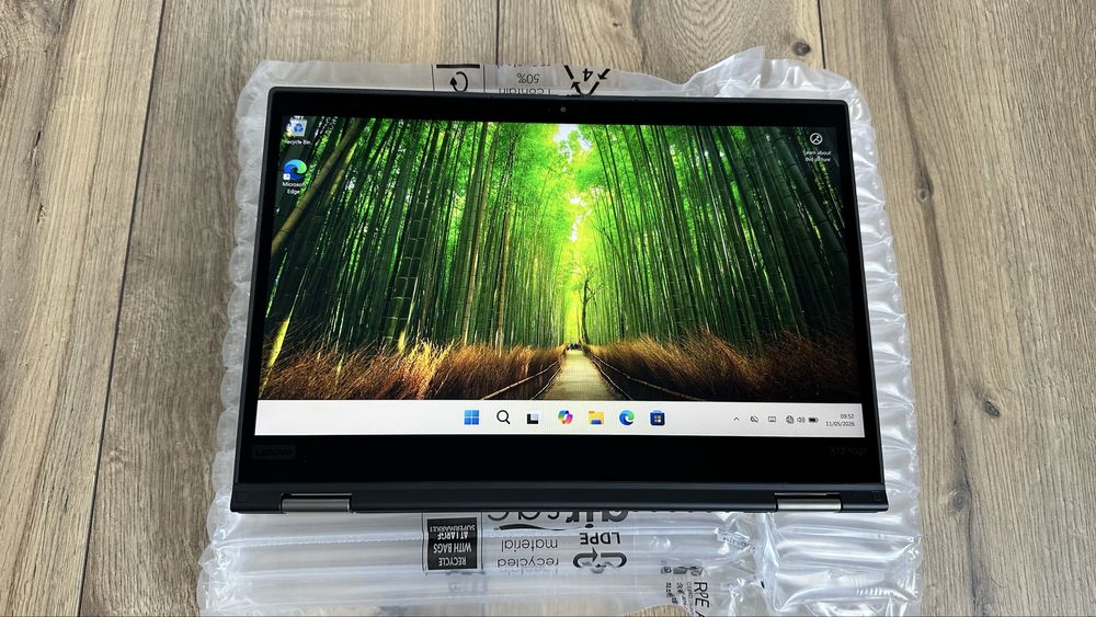 Лаптоп Lenovo Thinkpad x13 Yoga Gen 1 FHD 13.3” Тъч /  Intel i7-10510u 16GB RAM 256GB SSD Win11 Pro+ Посалка / MS OFFICE 2011 Pro Plus