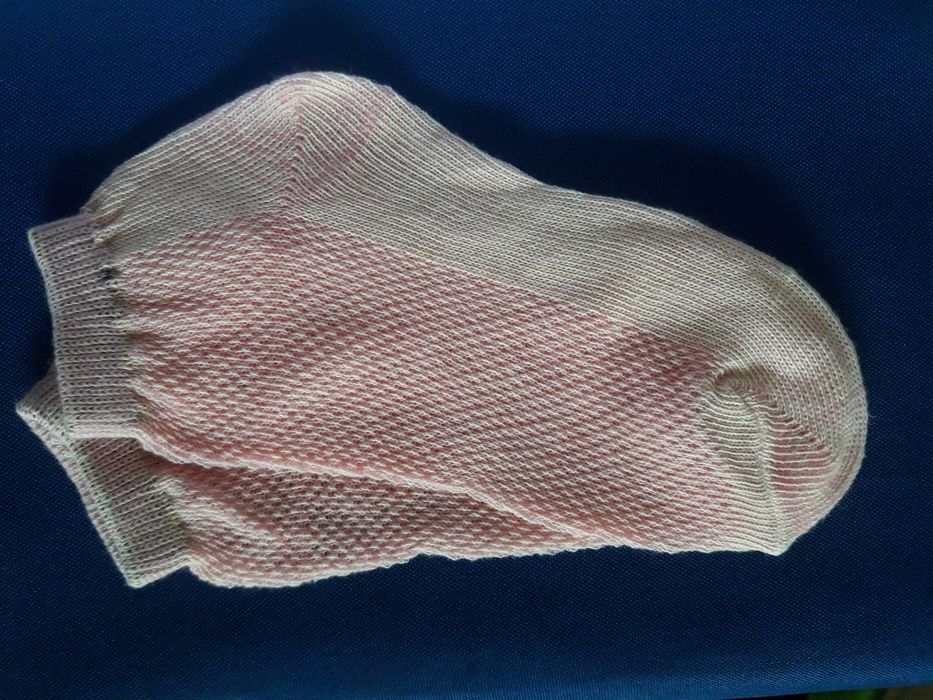 Болалар майдончасида кийиладиган пайпоклар