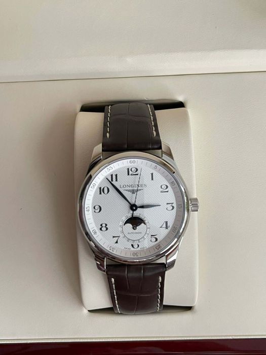 Longines Master Collection Moonphase Date