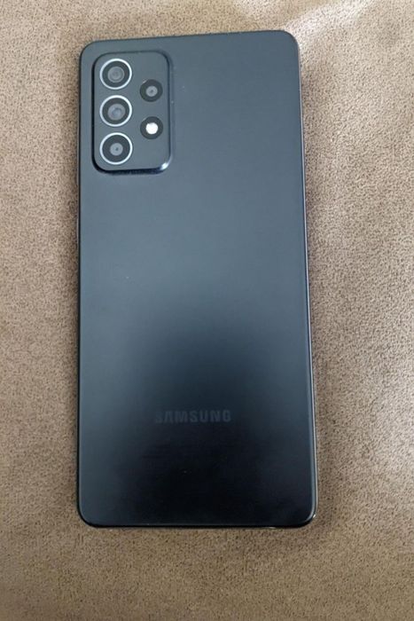 Samsung Galaxy A52