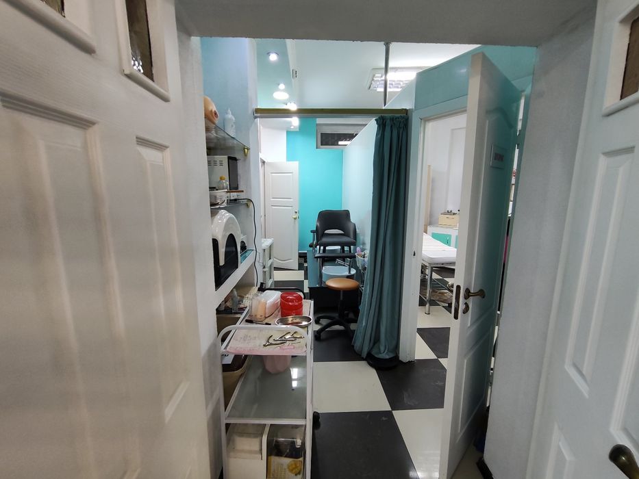 Действующий салон красоты с мастерами