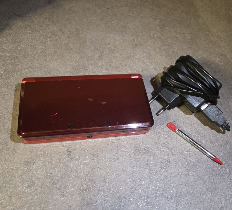 Nintendo 3DS, 128GB microSD