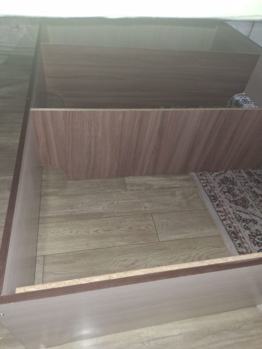 Продам кровать 140х200