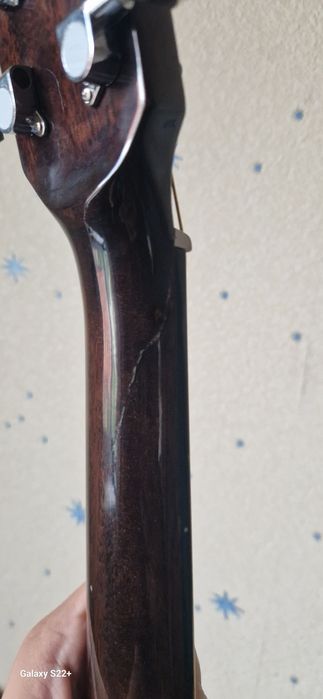 продам гитару акустика Fender cd60