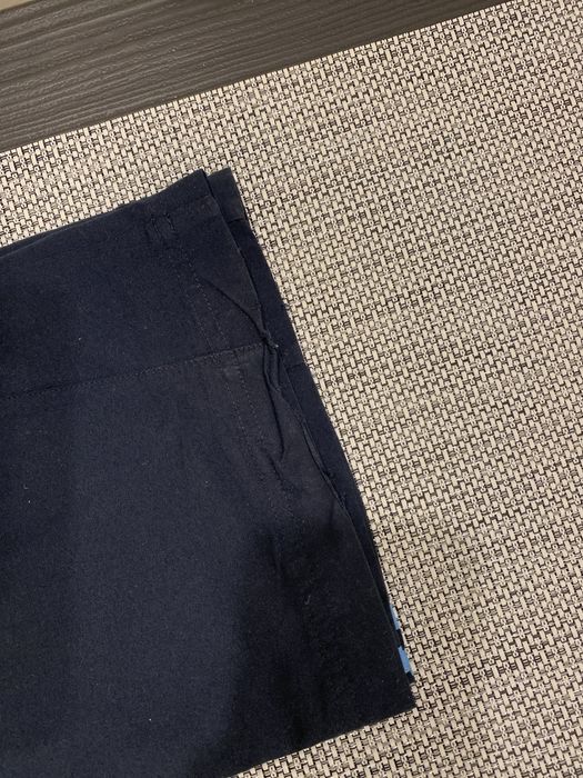 Pantaloni trening cu dimensiunile afisate mai jos