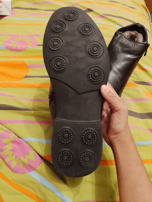 Полу ботинки мужские