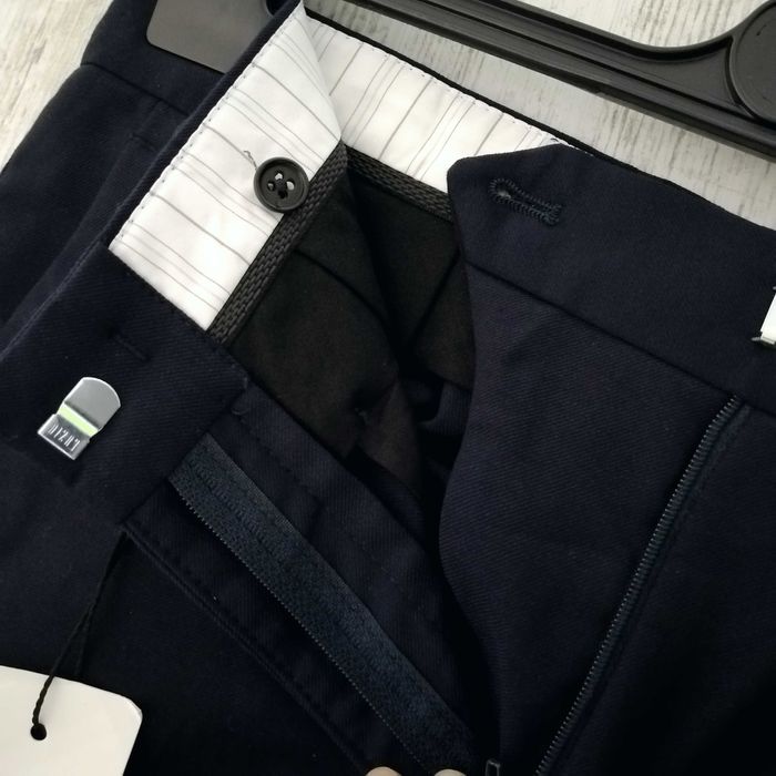 Дамски прав тъмносин панталон 38