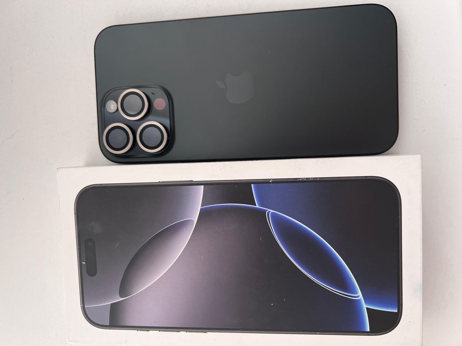 Iphone16 promax256 Gb 92 % esim