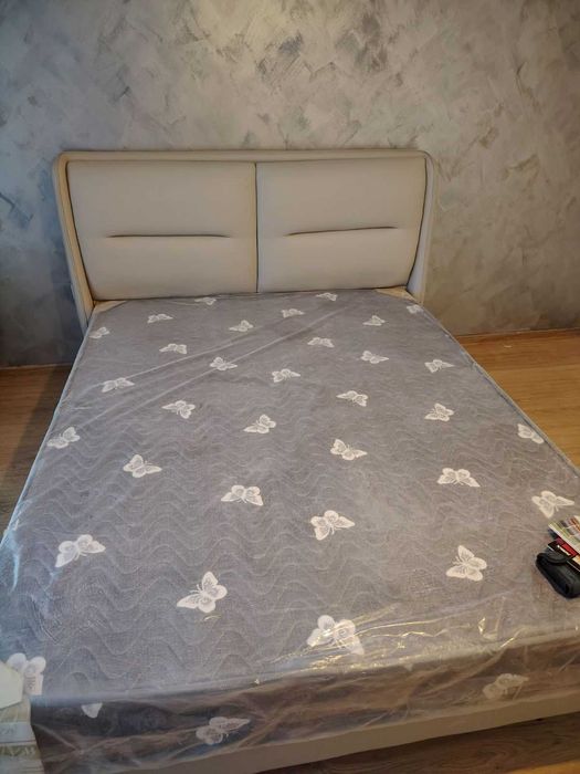 Чисто нова спалня