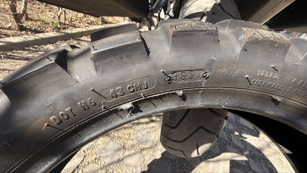 Anvelope moto twinduro sau schimb