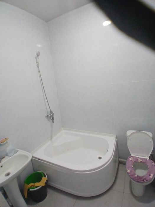 Manzil sergili sasiqmos tomonda