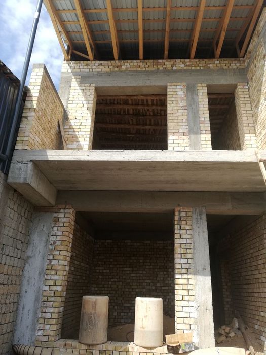 Oltin tepa Pobeda uchastka