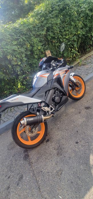 De vânzare: Honda CBR 125 R – 2013
