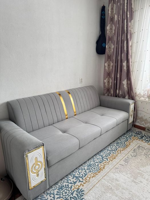 Продается диван состояние новое!