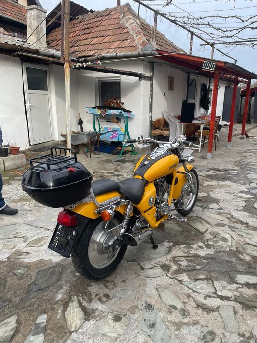 Motocicletă 125 Daelim