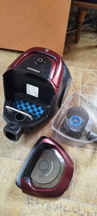 Пылесос со стаканом