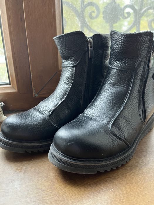 Продам зимние сапоги