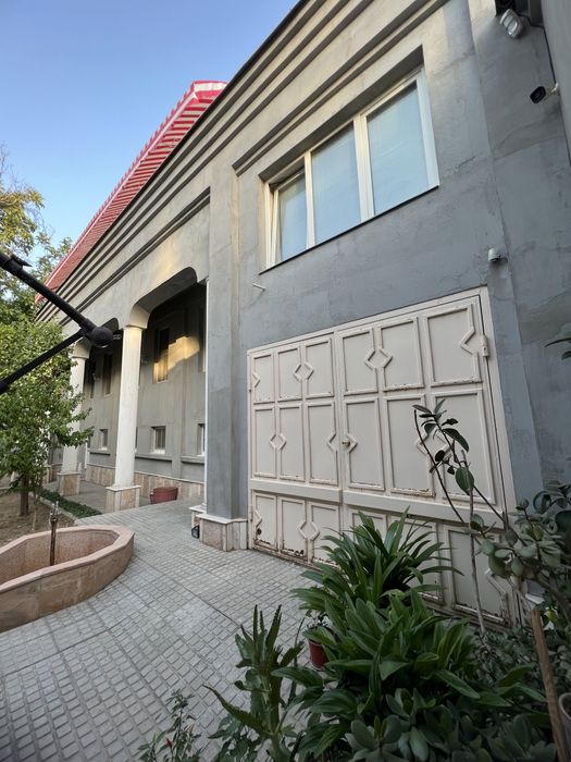 Шикарная локация! 5 соток! Центр Яккасарайского района! Ул.Ивлева!.