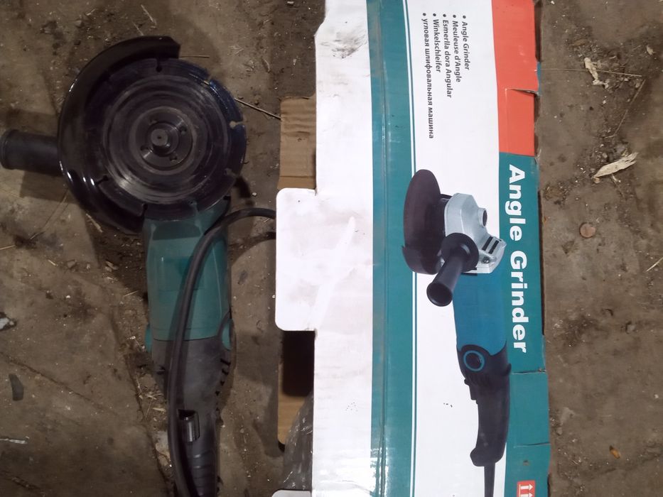 Болгарка продам новая