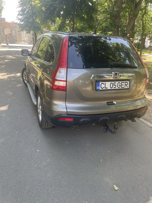 Honda CR-V (executive)