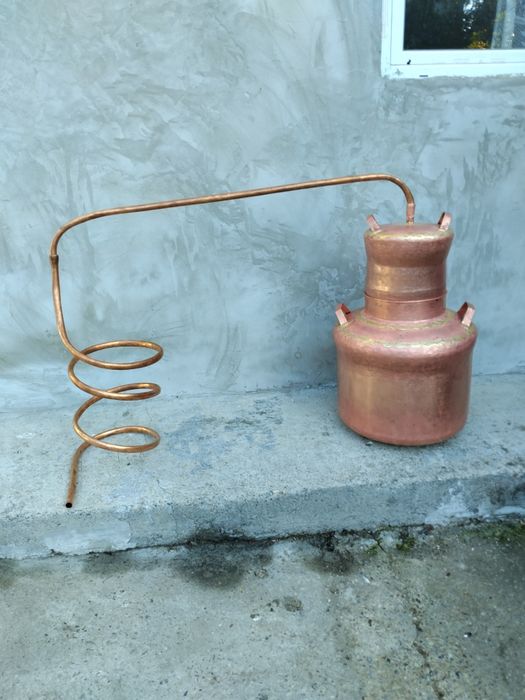 Vindem si facem cazane de țuică din cupru(aramă), iar capacitatea aces