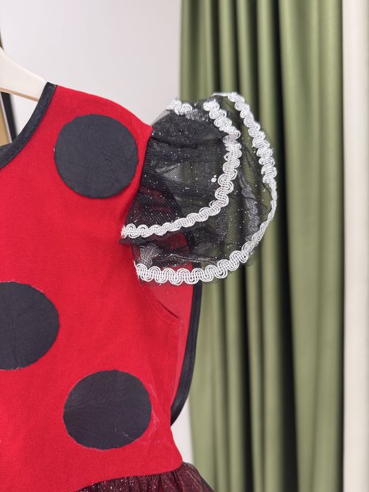 Платье божьей коровки