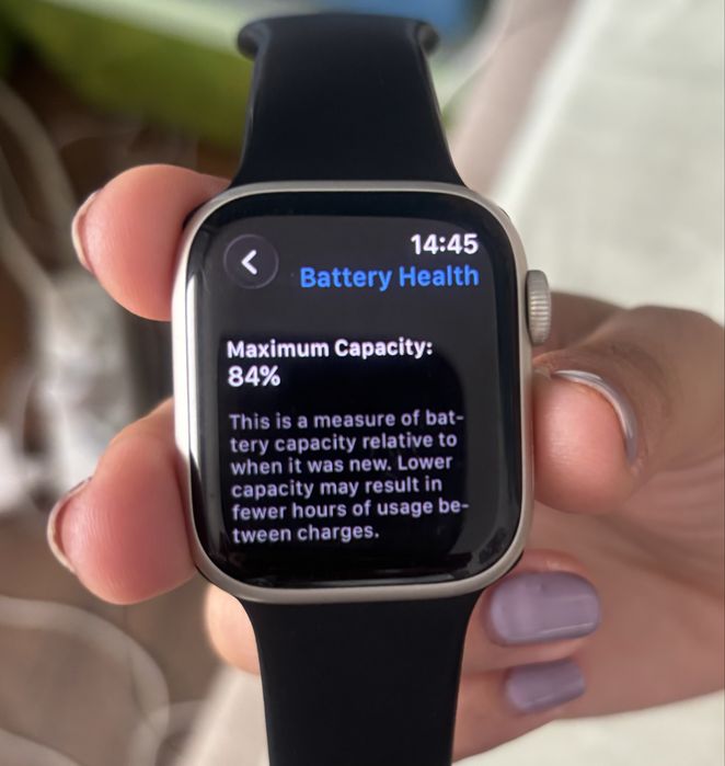 Apple Watch Series 7 GPS 41 mm Starlight cu cutie + încărcător