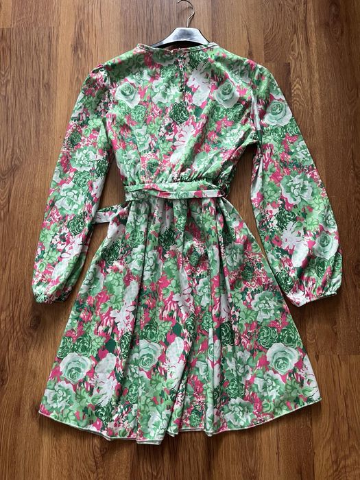 Свежа рокля от прохладна материя