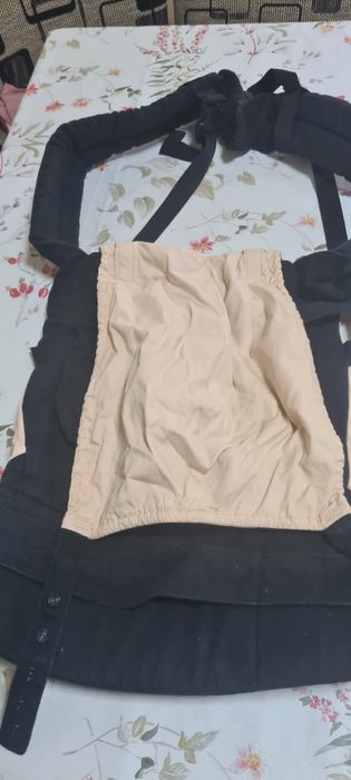 Marsupiu bebelusi Ergo Baby