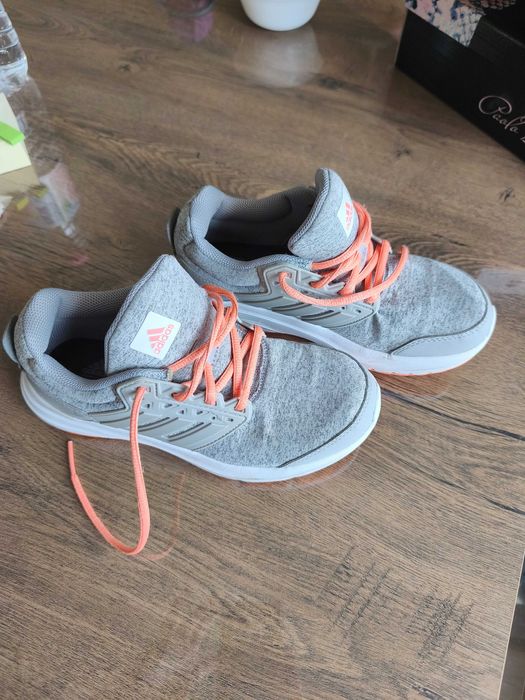 Маратонки Adidas