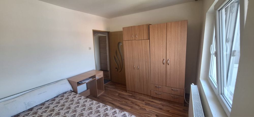 Vand apartament 2 camere