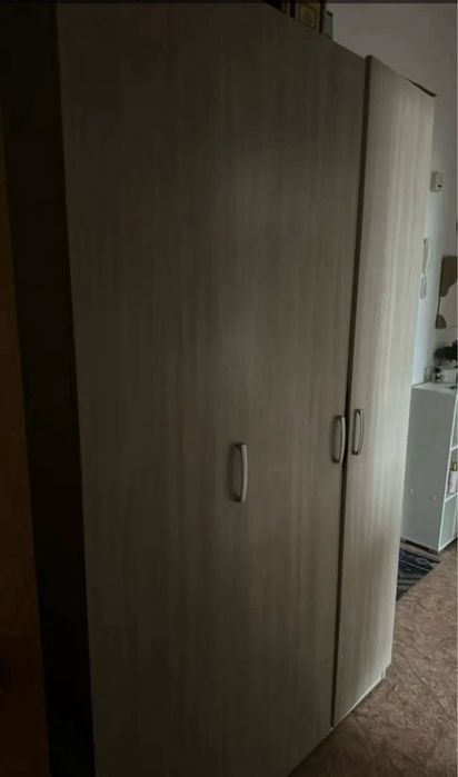 Продается шкаф в спальню