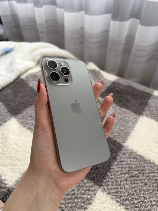 Iphone 15 pro max 256 GB Natural Titanium