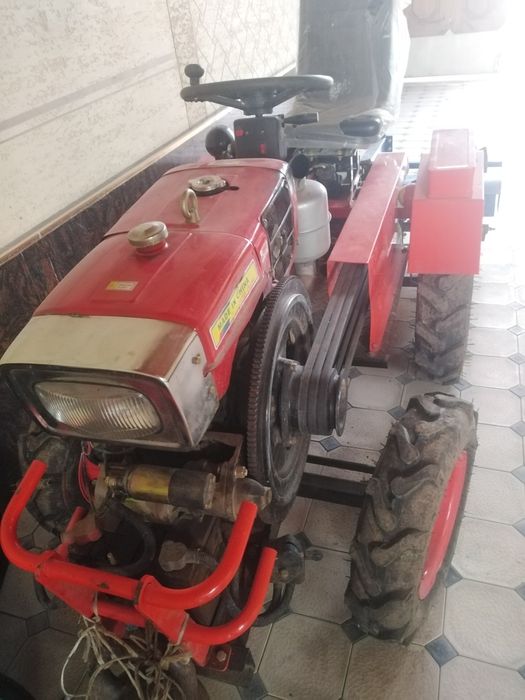 Мини трактор сотилади 25 млн