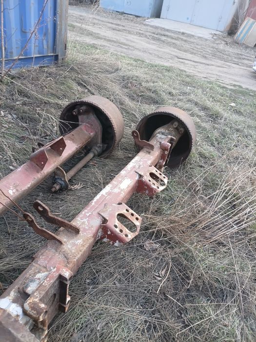 Продам оси на прицеп