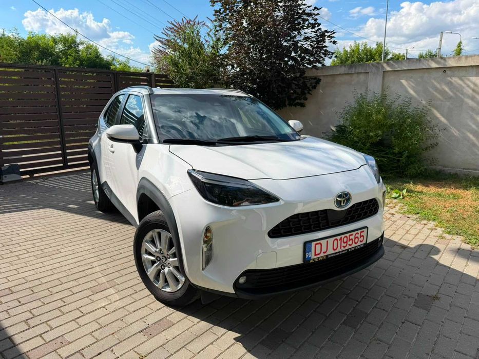Toyota Yaris Cross 2023 Hybrid 37.000 KM