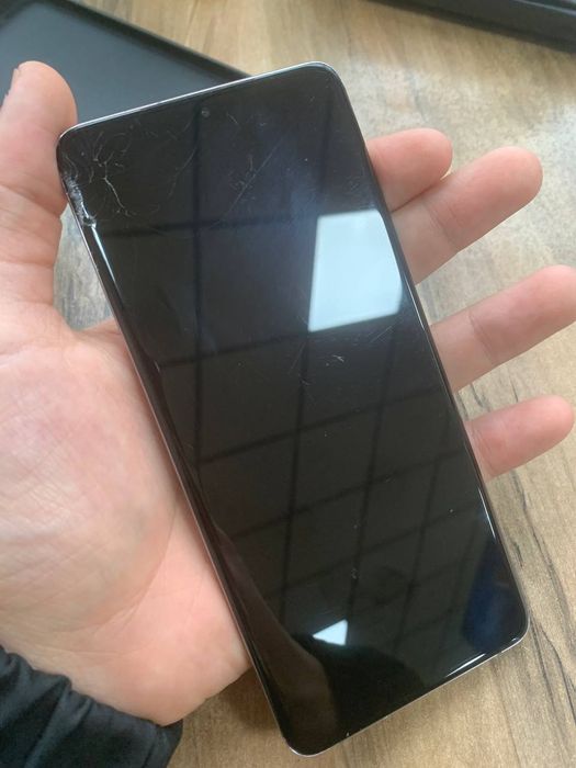 Samsumg S20+ 12/256 gb