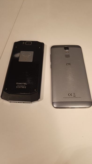 Lot 2 telefoane smartphone defecte