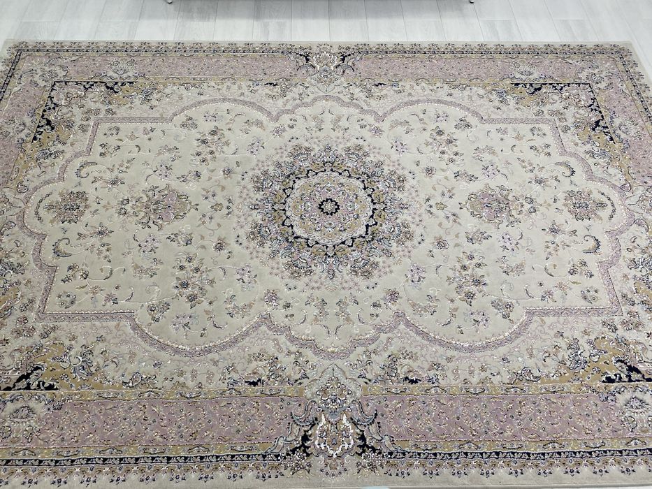 Ковер СРОЧНО продам