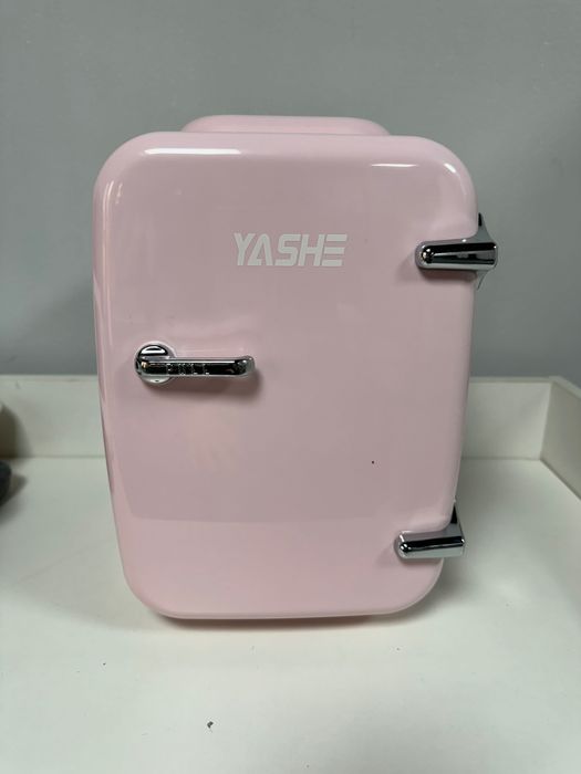 Холодильник для косметики