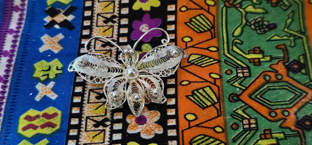 bijuterie fluturas filigran brosa + cadou bonus